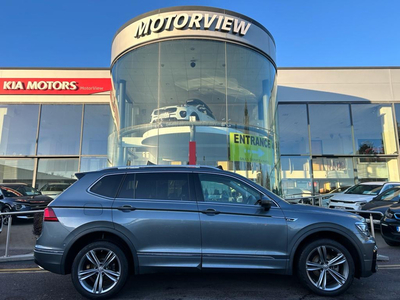 2021 (211) Volkswagen Tiguan Allspace