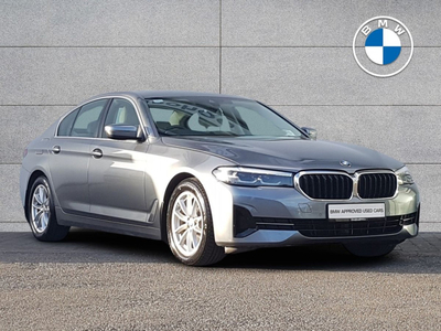 2021 (212) BMW 5 Series