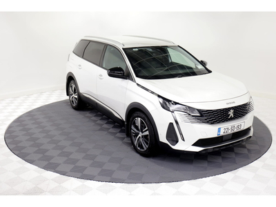 2022 (221) Peugeot 5008