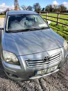 2008 - Toyota Avensis Manual