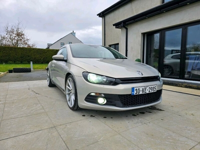 2010 - Volkswagen Scirocco Manual