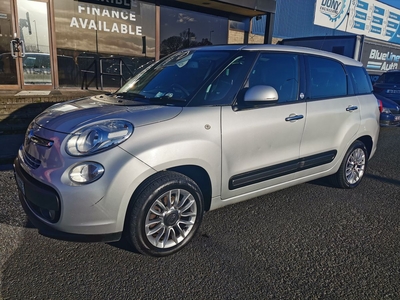 2013 - Fiat 500L Manual