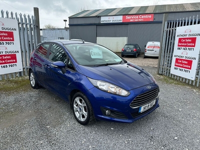 2014 - Ford Fiesta Manual