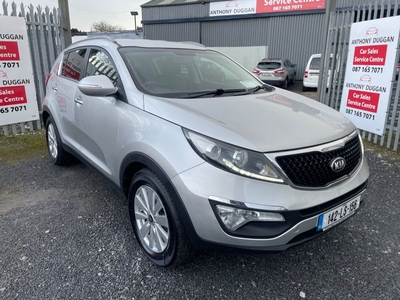 2014 - Kia Sportage Manual