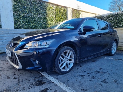 2014 - Lexus CT Automatic