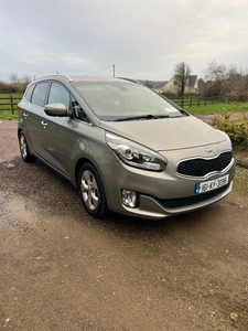 2016 - Kia Carens Manual