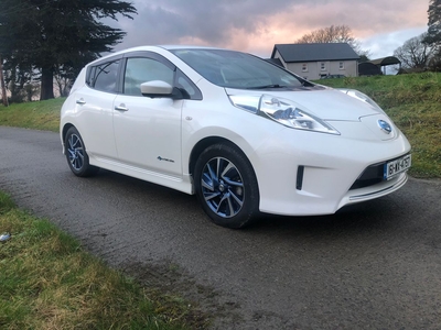 2016 - Nissan Leaf Automatic