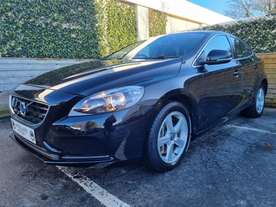 2016 - Volvo V40 Automatic