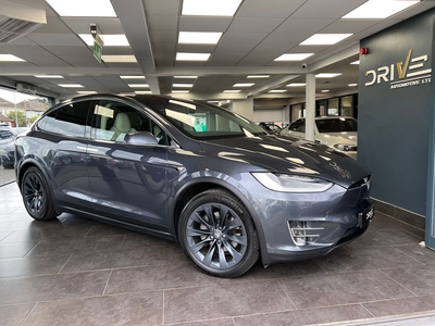 2018 - Tesla MODEL X Automatic