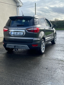 2020 - Ford EcoSport Manual