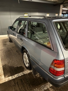 1990 - Mercedes-Benz Unknown ---