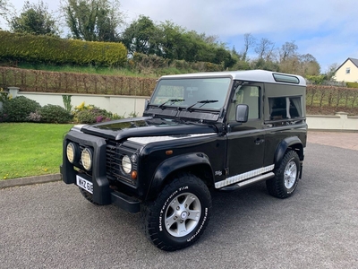 2002 - Land Rover Defender Manual