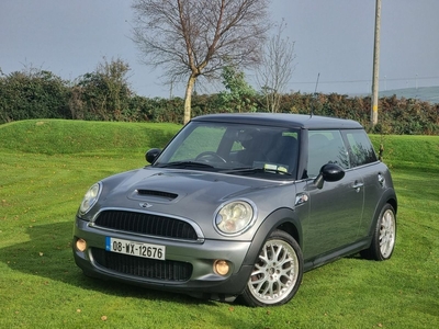 2008 - Mini Cooper ---