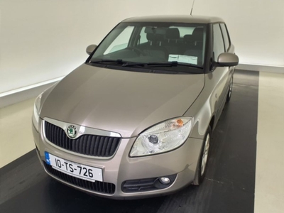 2010 - Skoda Fabia Manual