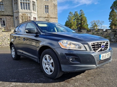 2010 - Volvo XC60 Manual