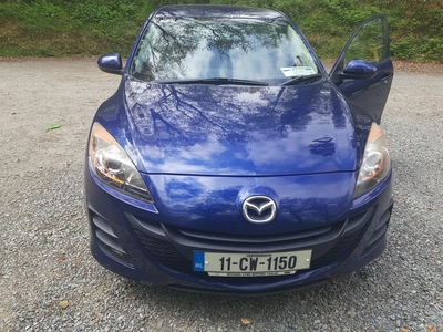 2011 - Mazda 3 Manual