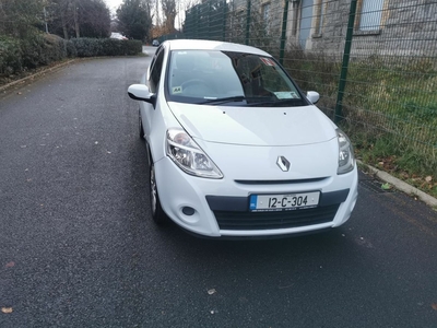 2012 - Renault Clio Manual