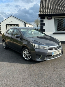 2014 - Toyota Corolla Manual