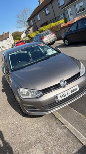 2014 - Volkswagen Golf Manual