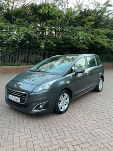 2015 - Peugeot 5008 Automatic