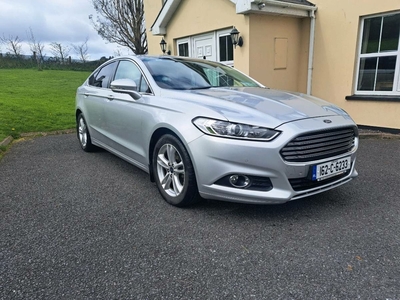 2016 - Ford Mondeo Manual