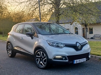 2016 - Renault Captur Manual