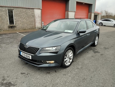 2017 - Skoda Superb Manual