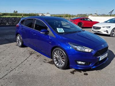 2018 - Ford Focus Manual