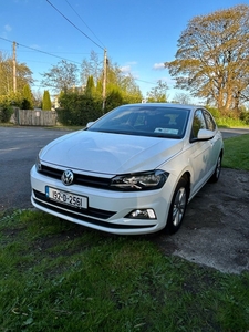 2019 - Volkswagen Polo Manual