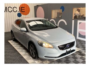 2014 (141) Volvo V40