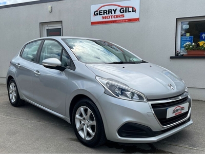 2016 - Peugeot 208 Manual