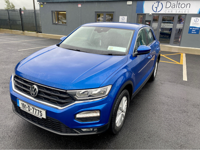 VOLKSWAGEN T-ROC