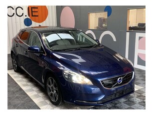 2015 (151) Volvo V40