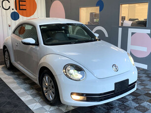 VOLKSWAGEN BEETLE