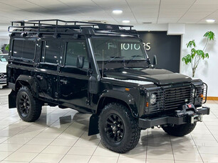 LAND ROVER DEFENDER