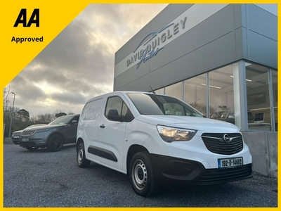 2019 (192) Opel Combo