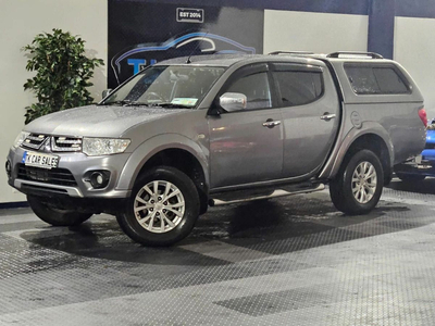 MITSUBISHI L200