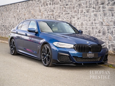 2021 (212) BMW 5 Series