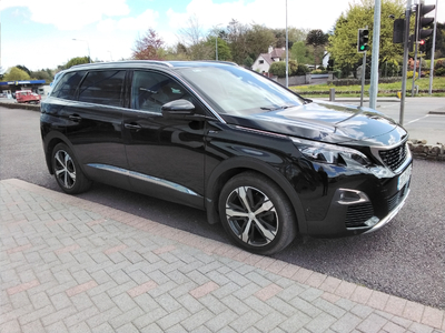 2020 (201) Peugeot 5008