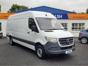 MERCEDES-BENZ SPRINTER