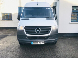 MERCEDES-BENZ SPRINTER