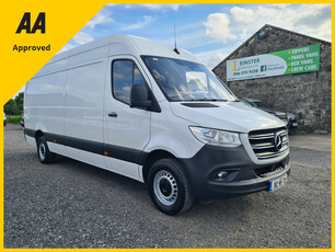 MERCEDES-BENZ SPRINTER