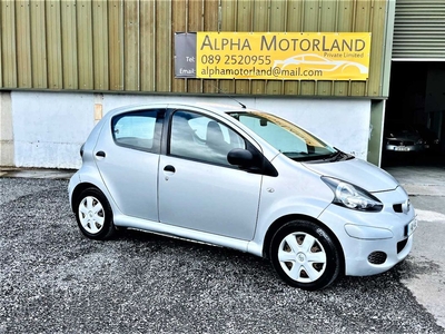 2011 - Toyota Aygo Manual