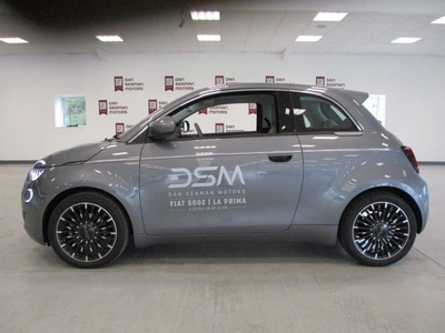 2023 - Fiat 500e Automatic