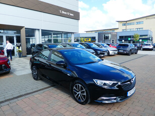 2018 (182) Opel Insignia