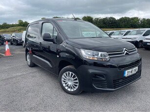 2021 (211) Citroen Berlingo