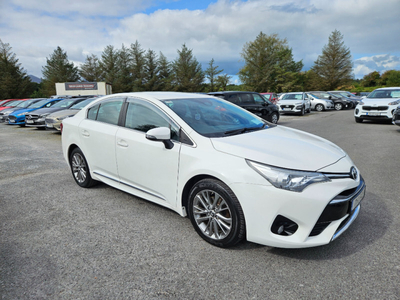 2017 (171) Toyota Avensis