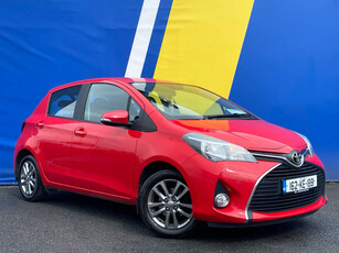 2016 (162) Toyota Yaris