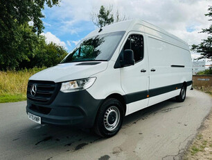 MERCEDES-BENZ SPRINTER