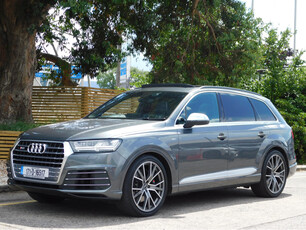 AUDI SQ7